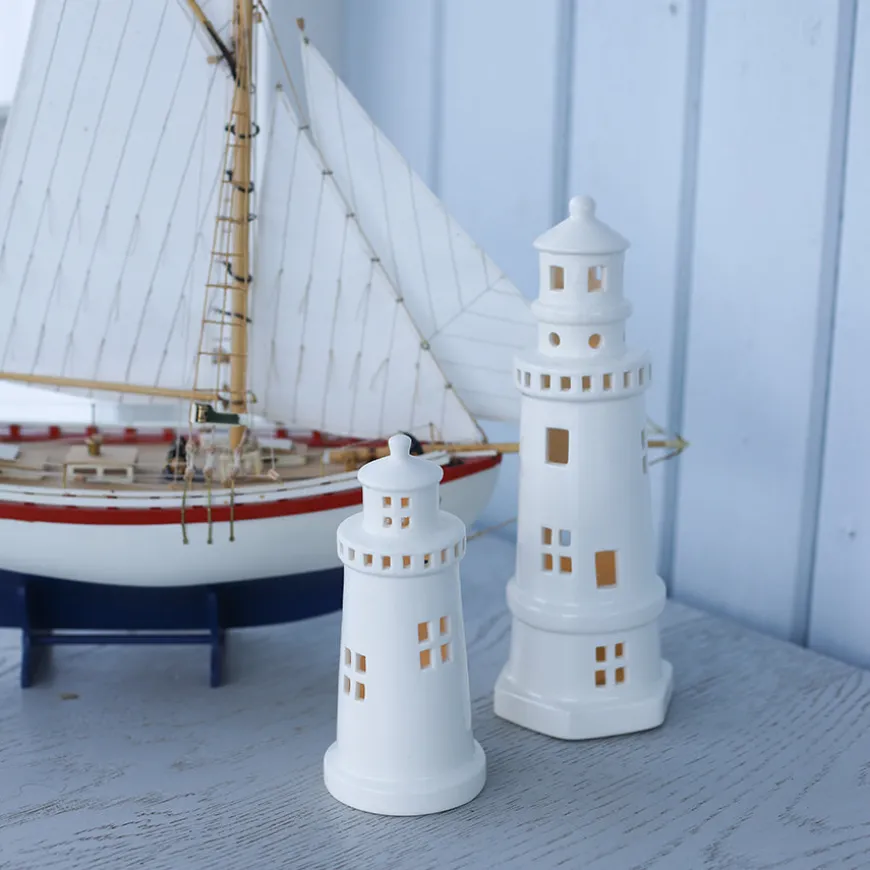 Fyrtårn Lykt 25 cm – Porsgrund Porselen | Maritim stemning med LED
