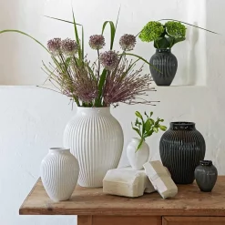 Knabstrup Keramik Vase 20cm Riflet Svart