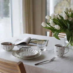 Nova Lilly Asjett m/Blomster og Gullkant 21cm Hvit