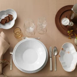 Royal Copenhagen Hvit Elements Tallerken 25cm Dyp